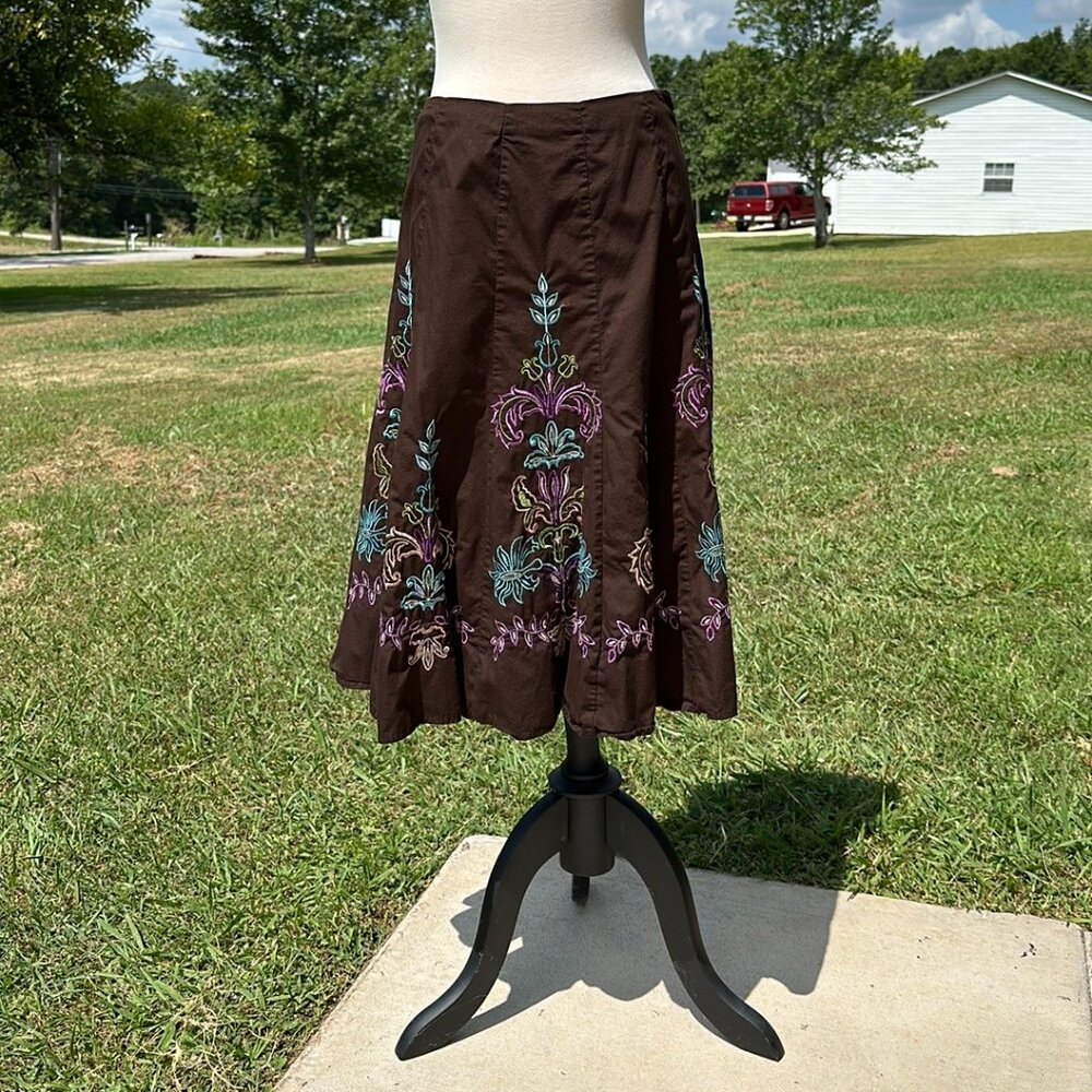 Brown skirt